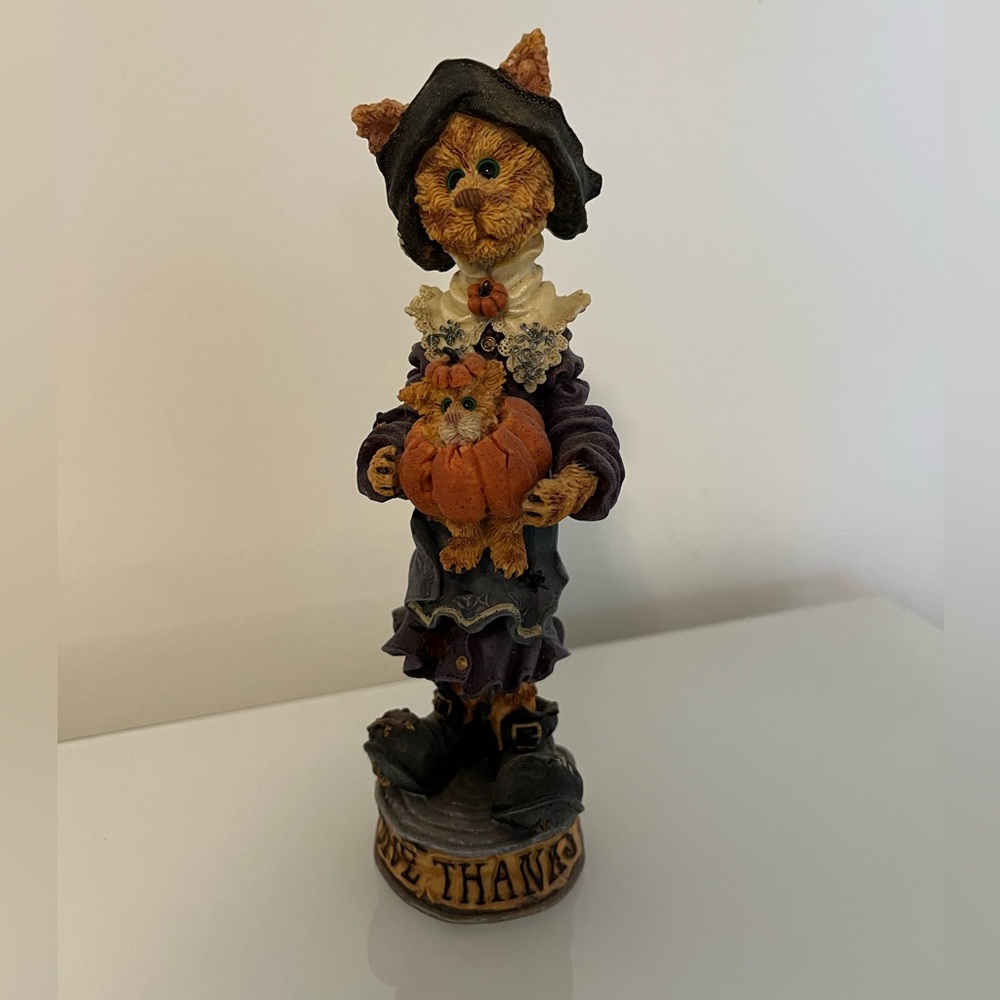Purrscilla…Give Thanks~Boyd’s Bear Figurine